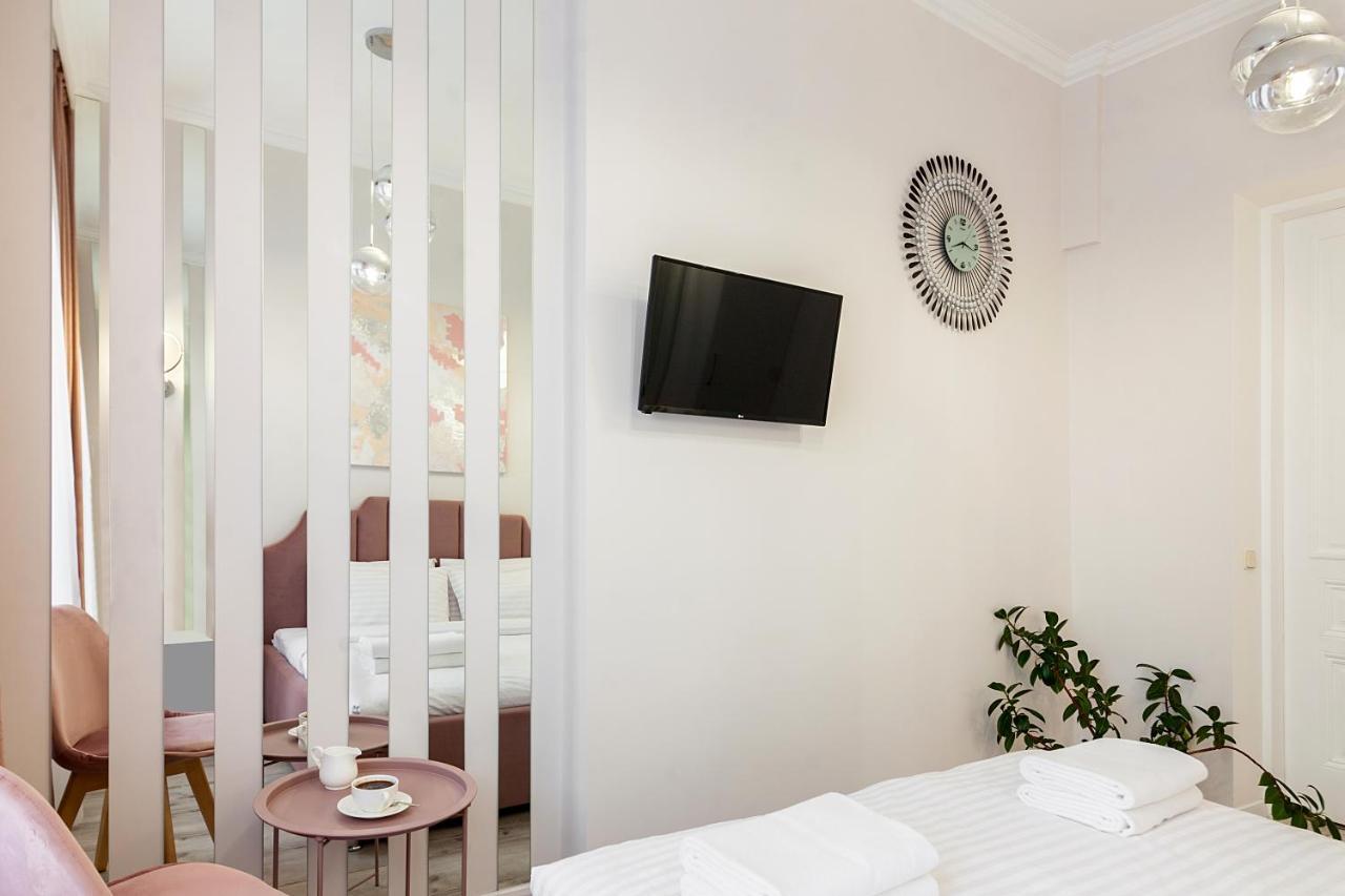 Avangard DeLuxe Art Apartment Lviv Bagian luar foto